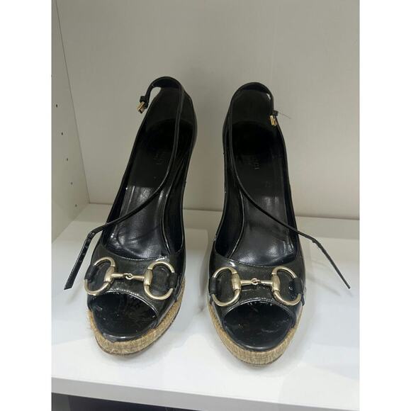 Gucci Horsebit Wedge Sandals in Black Patent Leather - Size 38.5 - Picture 2 of 5